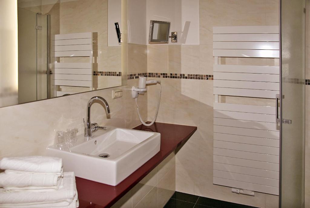 Aparthotel Saatmann Garni Ahrenshoop Oda fotoğraf