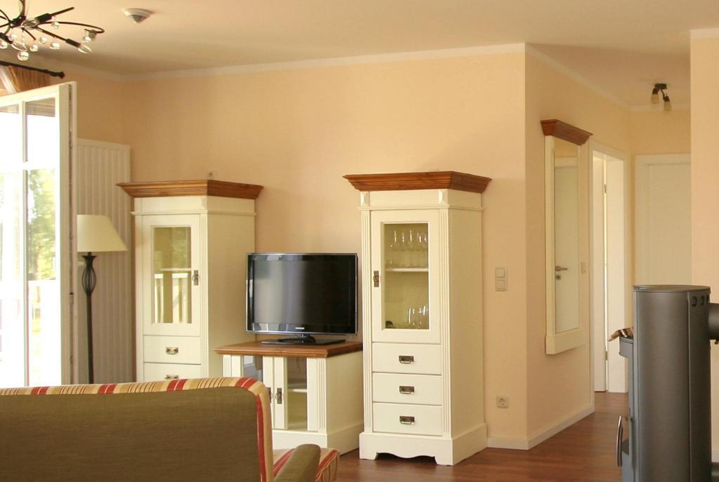 Aparthotel Saatmann Garni Ahrenshoop Oda fotoğraf